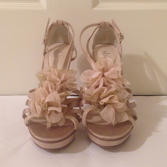 Preppy heels - Picture 1 of 1