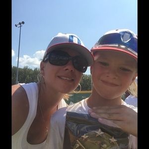 Meet your Posher, Celeste