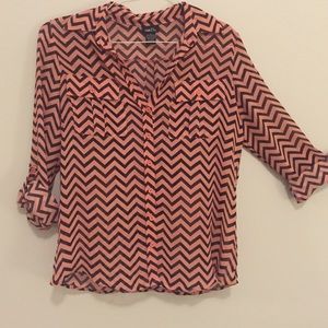 Peach/ Black Chevron Shirt