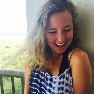 Meet your Posher, Cici