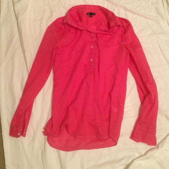 GAP Tops - Pink Cotton Shirt