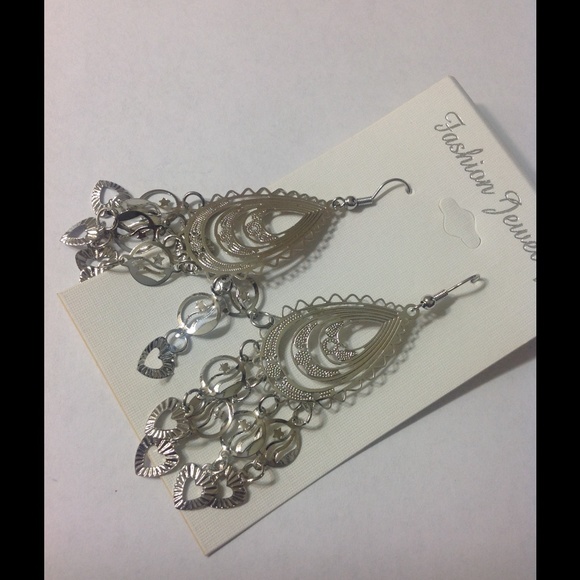 Dangling earrings