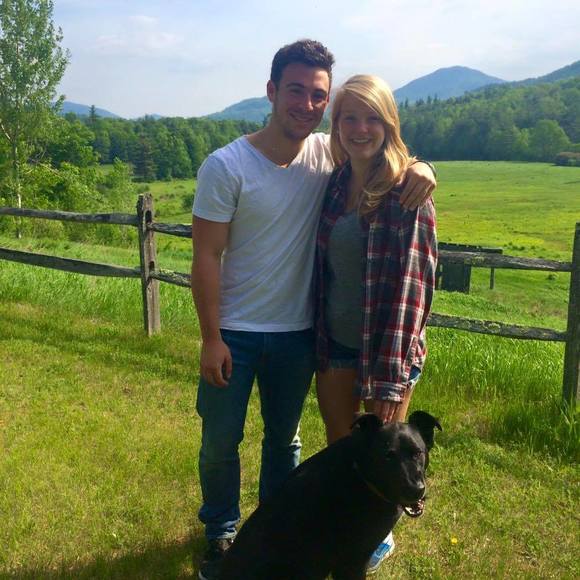Meet your Posher, Laura - Picture 1 of 1
