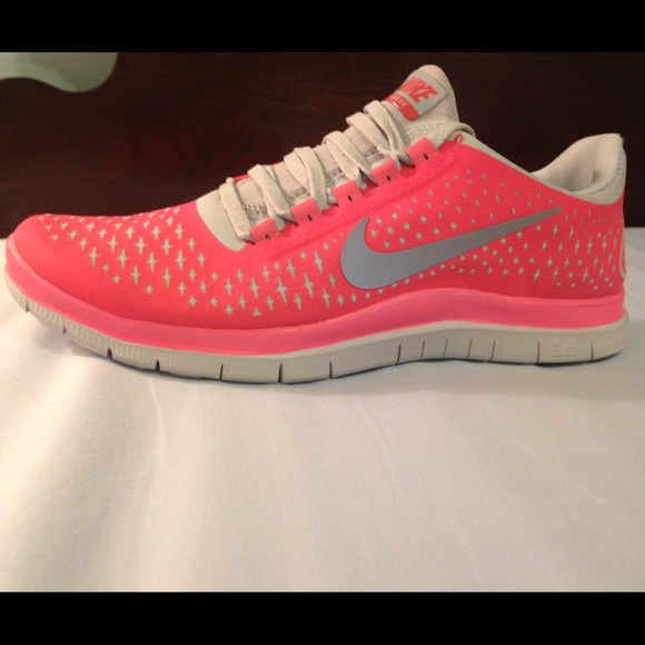 SOLD Nike Free Run 3.0 hot punch shoe sz 8.5 - Picture 3 of 4