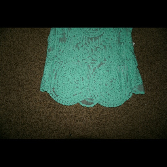 🔴SOLD🔴NWT Mint Green Tank - Picture 2 of 3