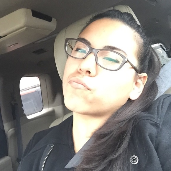 Meet your Seller - Picture 4 of 4