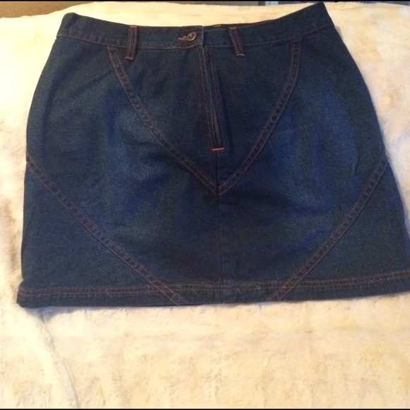 Tommy Hilfiger Jean Skirt - Picture 1 of 3