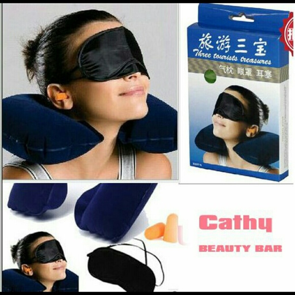Travel pillow set