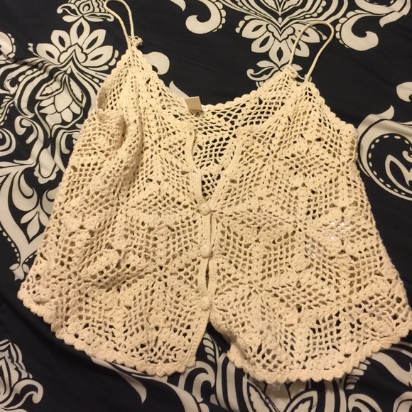 Forever 21 crochet top