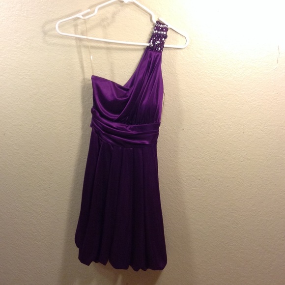 Perfect dresses to wear to elegant places