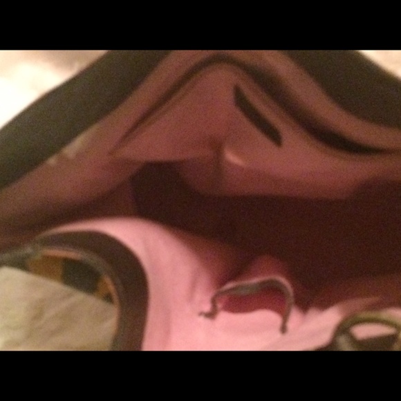 Dooney & Bourkr zebra pattern handbag - Picture 4 of 4