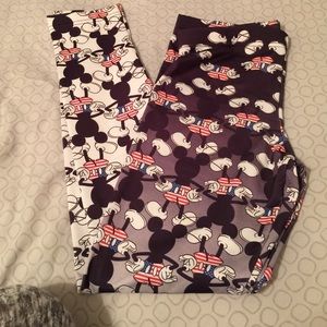 Mickey Mouse tights