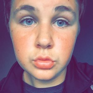 Meet your Posher, Dartyn