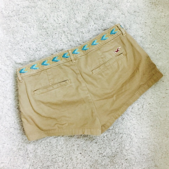 Tan Hollister shorts!! - Picture 2 of 2
