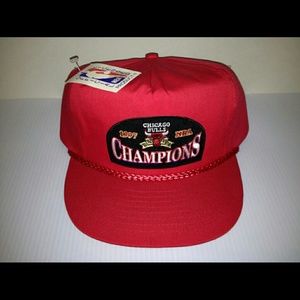 90's chicago bulls 5 time NBA champions strapback.
