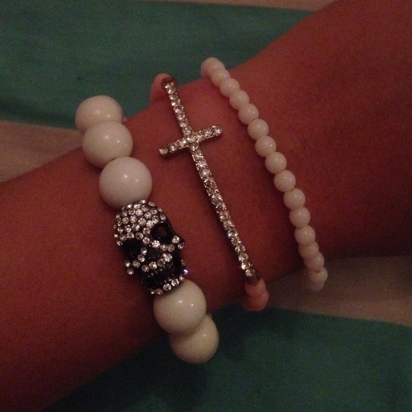 Three bracelet set, pink & white.