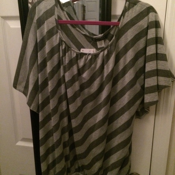 Grey and white stripped woman's shirt