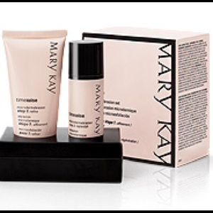 **SOLD** NIB Mary Kay Microdermabrasion Set