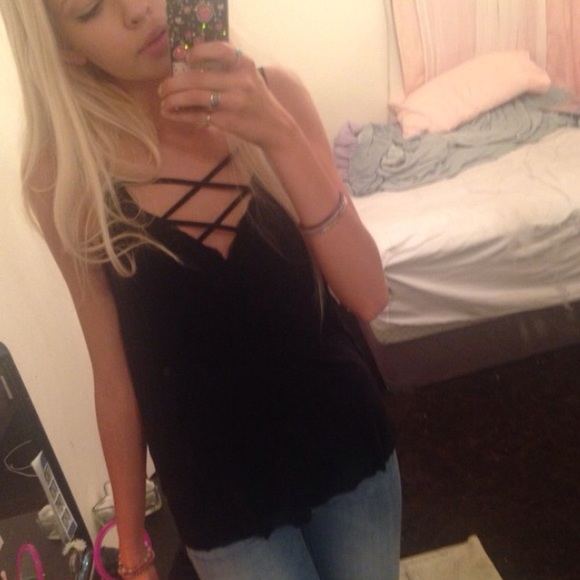X strap tank top