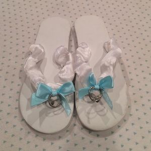 "Just married" flip flops