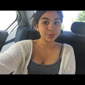 Meet your Posher, Leslie