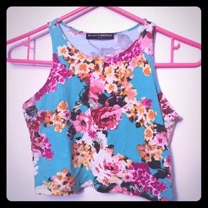Light blue floral cropped tank