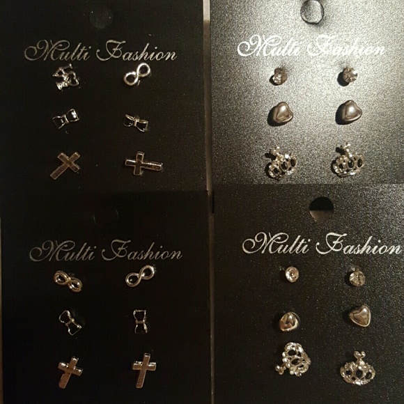 Bundle packs of earings