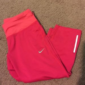 Nike running tights (NWOT)