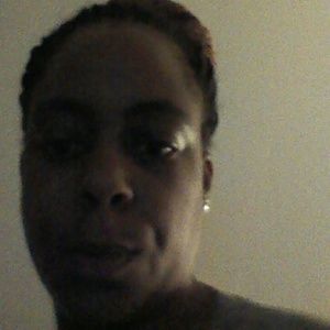 Meet your Posher, Tia