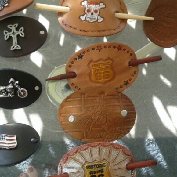 Hair clips