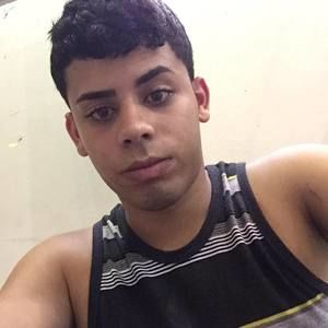 Meet your Posher, Javier