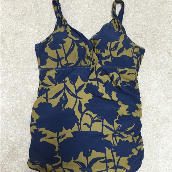 Lands' End Other - Lands End bathing suit tankini top