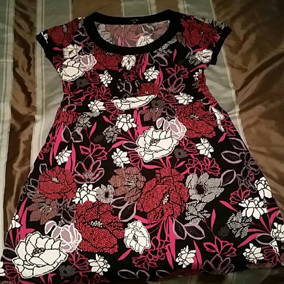 Dress - Picture 1 of 1