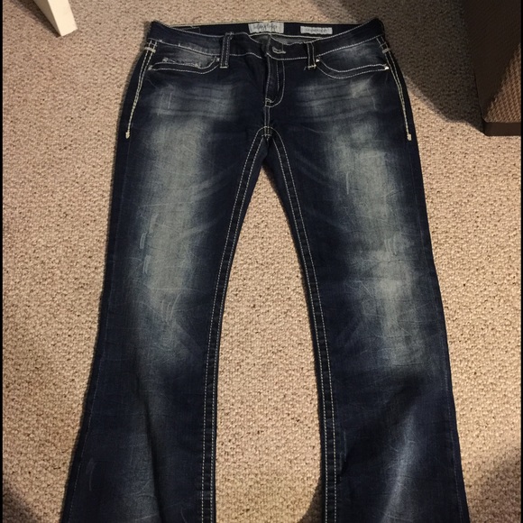 Womens buckle daytrip Jean 31R