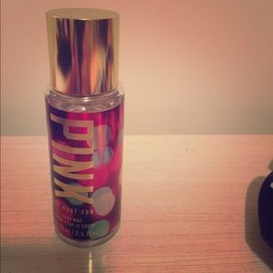 Victoria Secret Pink oh What Fun Body Mist