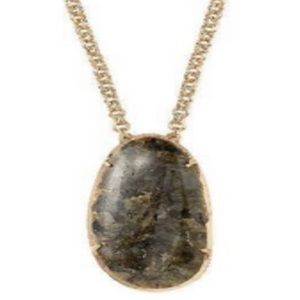 Leona Pendant Necklace