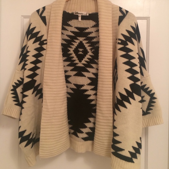 Aztec Geometric Print Sweater Cardigan. Western.  Boho.