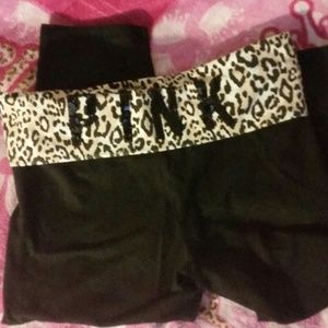 VS PINK  CHEETAH CAPRIS