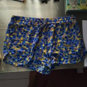 Splendid Flowy Floral Shorts