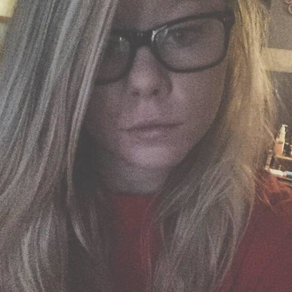 Meet your Posher, Karly