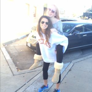 Meet your Posher, Regan