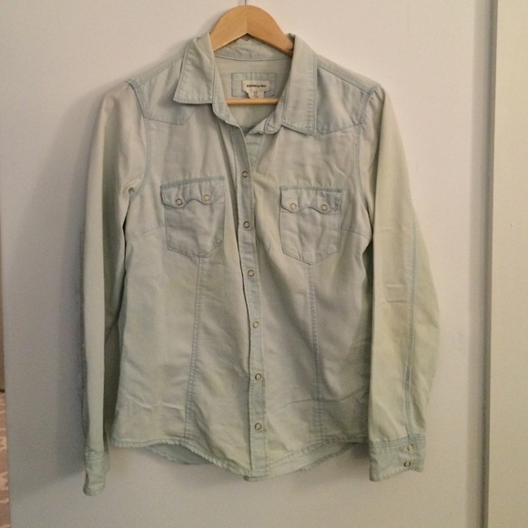 MOVING SALE! H&M Denim Shirt