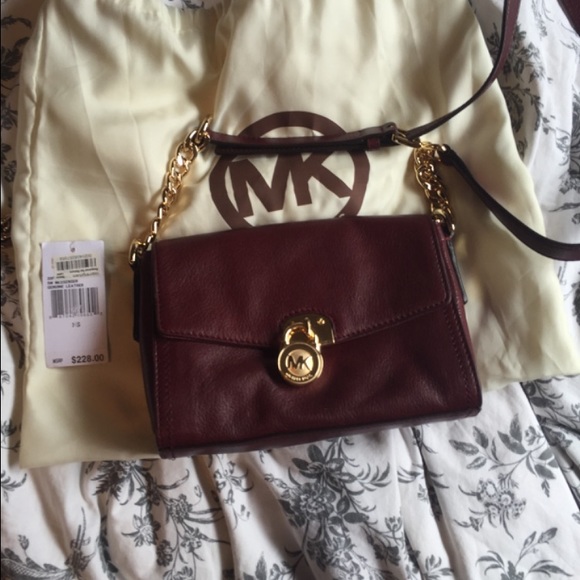 Brand new Michael Kors Messenger