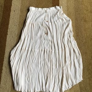 Vintage bohemian long off white skirt