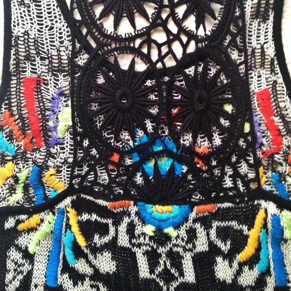 SOLD Free People Boho Embroidered Knit Tank - Picture 3 of 4