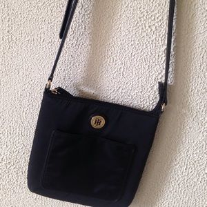 Tommy Hilfiger bag
