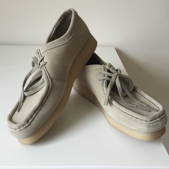 Clarks Wallabees