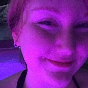 Meet your Posher, Lexi