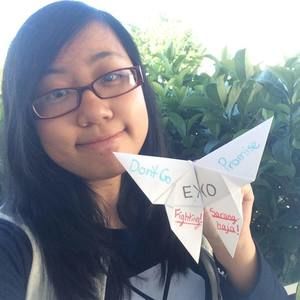 Meet your Posher, Gloria