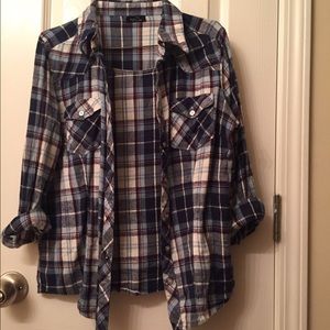 Rue 21 Plaid shirt👚